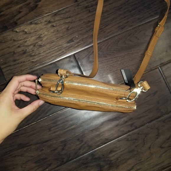 Forever 21 purse - Picture 5 of 5